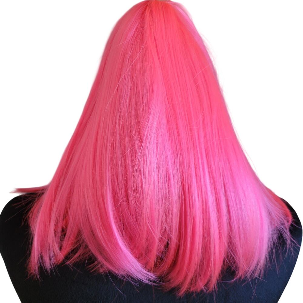 Vibrant Pink Bob Wig with Bangs | Effie Trinket / Hunger Games Style